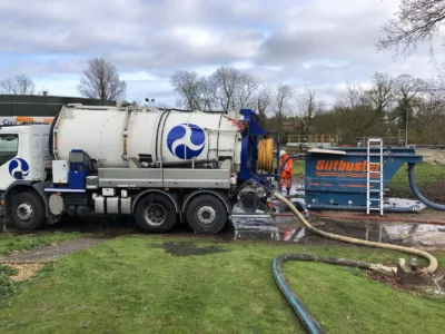Lagoon Cleaning:De-Silting Vehicle